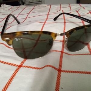 Ray-Ban polarized clubmaster tortoise shell
